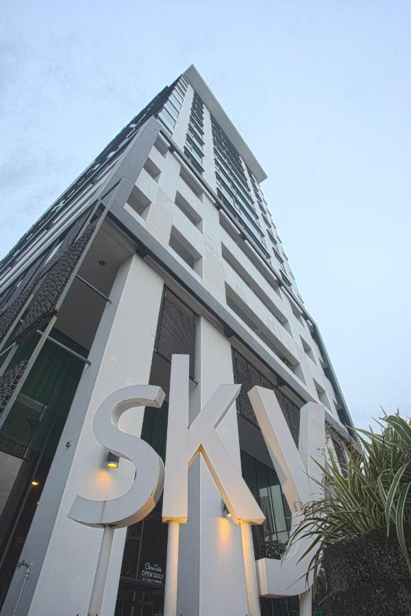 Sky Hotel Kota Kinabalu Exteriér fotografie